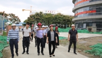 副区长邹华督导温江区人民医院搬迁项目建设