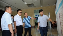 中国科学院院士陆林来上医国际广场调研