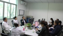 直线加速器启用在即  刘军院长带队现场办公