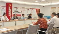 省医院健康管理中心主任刘玉萍来院指导工作