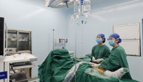 微创针刀镜治疗关节炎YYDS，家属表扬：“给医生加工资！”