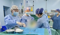 “宝宝可能胎死宫内!”温江宝妈突发脐带脱垂，医护争分夺秒“托举”生机