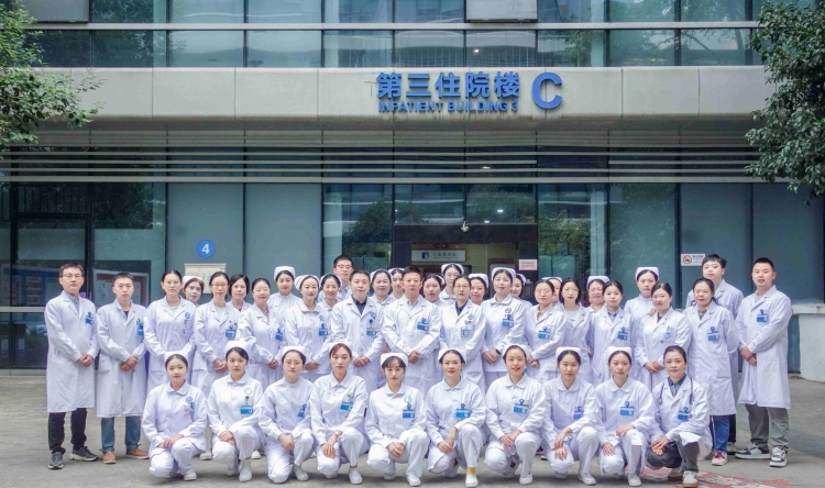 呼吸与危重症医学科2024