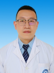 董磊