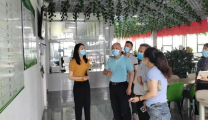 院党委书记张德祥带队调研食堂安全生产工作